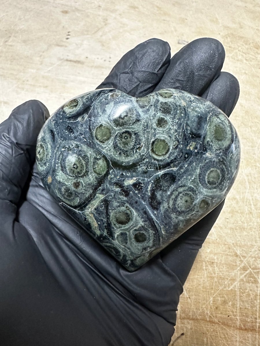 QTY 1 - Kambaba Jasper Puffy Heart / 2-4" AVG