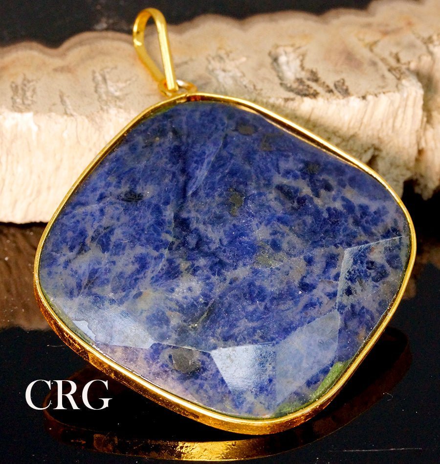 Sodalite Round Diamond Pendant with Gold Plating (1.5 To 2 Inches) (1 Piece) (INJD)